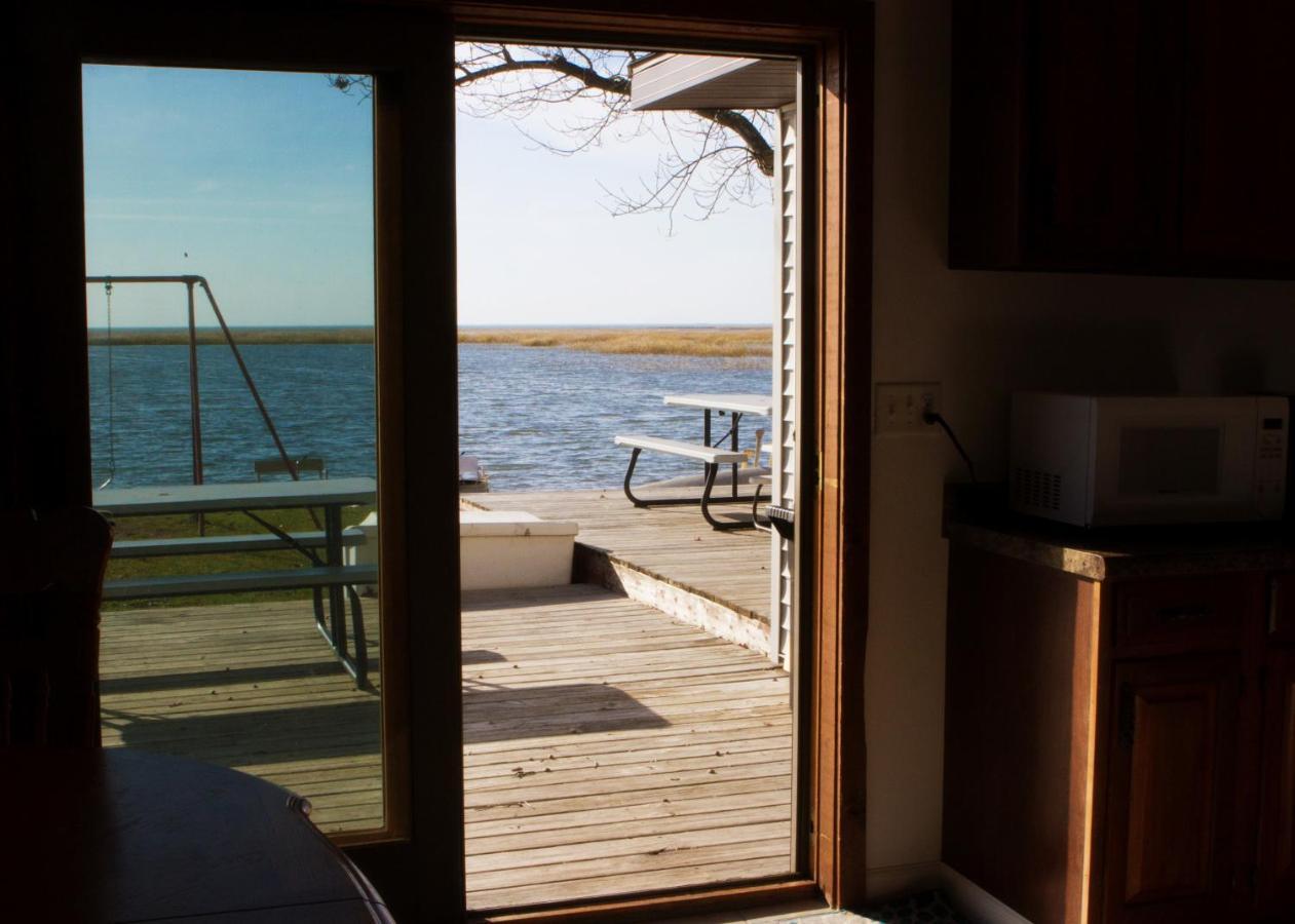 Cozy Home Lake Huron With Loft 2 Bedroom 1 Bathroom Au Gres Bagian luar foto